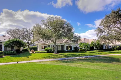 6981 SE Pacific Dr, Stuart, FL 34997 photo 9