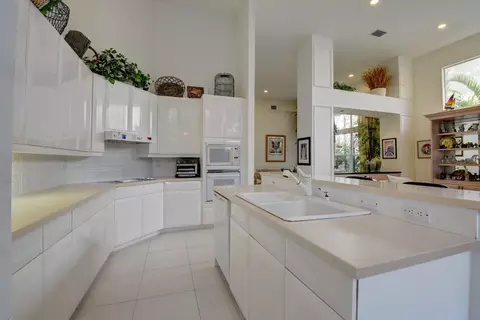 5648 NW 38th Ave, Boca Raton, FL 33496 photo 10