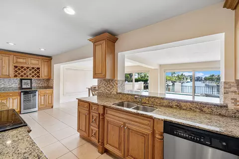 5000 NE 27th Ave, Lighthouse Point, FL 33064 photo 13