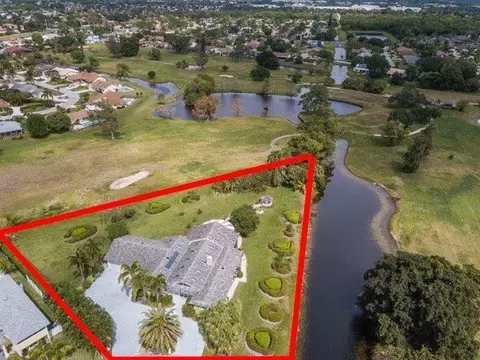 4293 Caryota Dr, Boynton Beach, FL 33436 photo 2