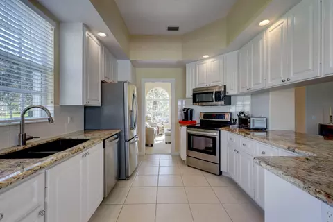 1493 SW Balmoral Trce, Stuart, FL 34997 photo 12