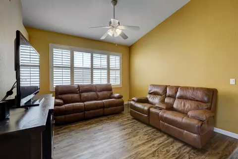 1221 SE Fleming Way, Stuart, FL 34997 photo 3