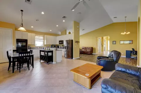 1221 SE Fleming Way, Stuart, FL 34997 photo 11