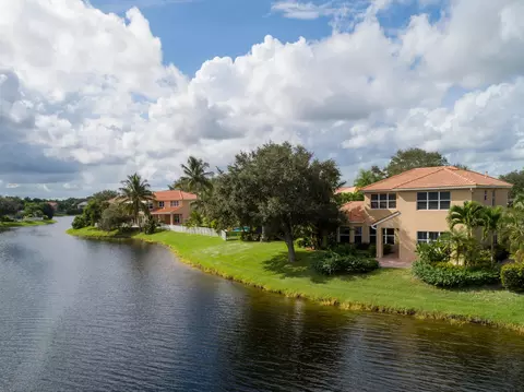 247 Spoonbill Ln S, Jupiter, FL 33458 photo 5