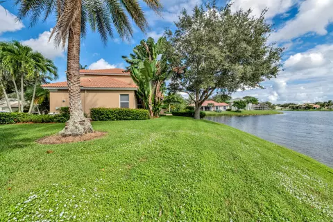 247 Spoonbill Ln S, Jupiter, FL 33458 photo 25