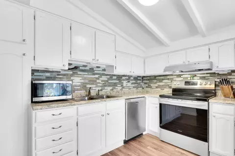 1305 Chippewa St, Jupiter, FL 33458 photo 9