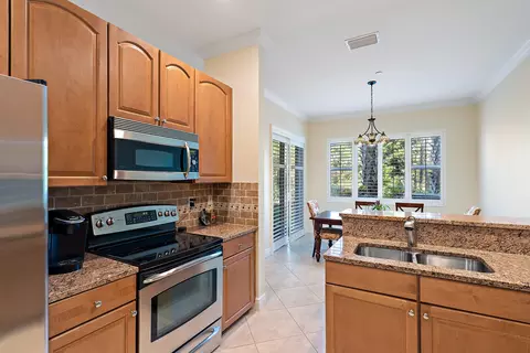 171 SW Walking Path, Stuart, FL 34997 photo 8