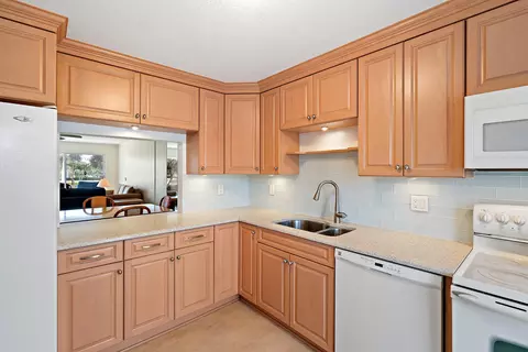 120 Celestial Way #106, Juno Beach, FL 33408 photo 2