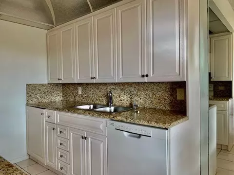 4080 Guildford E, Boca Raton, FL 33434 photo 4