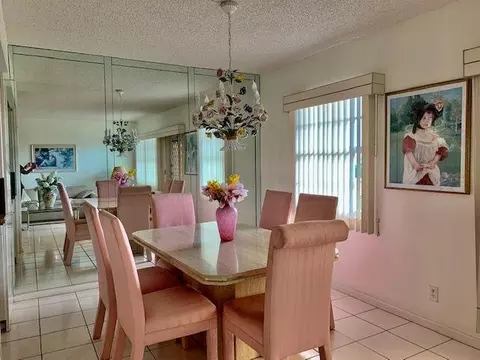 4080 Guildford E, Boca Raton, FL 33434 photo 5