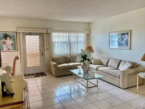 4080 Guildford E, Boca Raton, FL 33434 photo 7