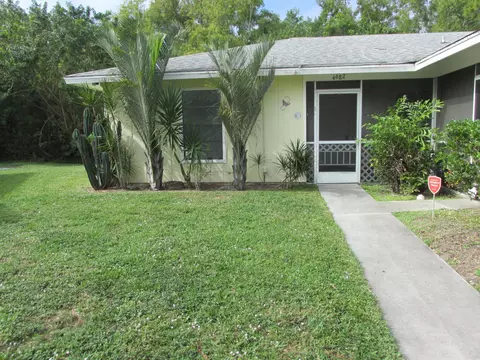 4682 SE Teri Pl, Stuart, FL 34997 photo 1