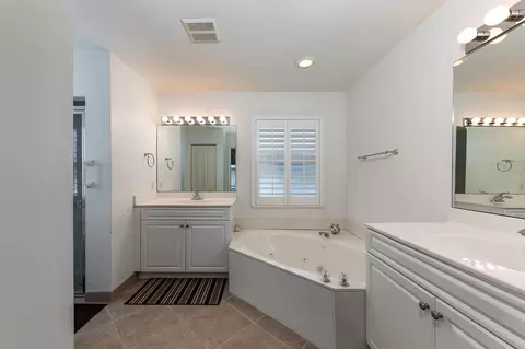 2828 SW Versailles Ter, Stuart, FL 34997 photo 19