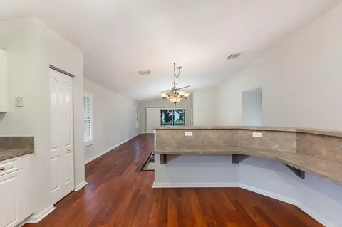 2828 SW Versailles Ter, Stuart, FL 34997 photo 8