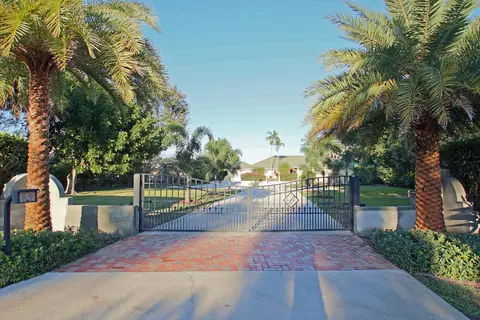 18896 Point Dr, Tequesta, FL 33469 photo 5