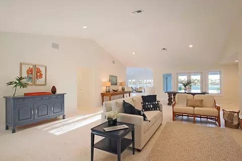 18896 Point Dr, Tequesta, FL 33469 photo 8