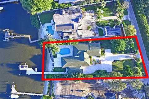 18896 Point Dr, Tequesta, FL 33469 photo 3