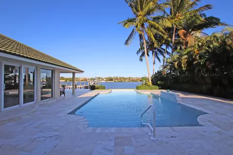 18896 Point Dr, Tequesta, FL 33469 photo 38
