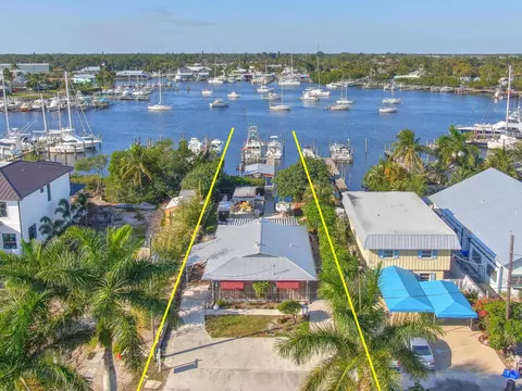 4622 SE Boatyard Dr, Stuart, FL 34997 photo 1