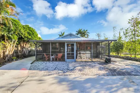 4622 SE Boatyard Dr, Stuart, FL 34997 photo 4