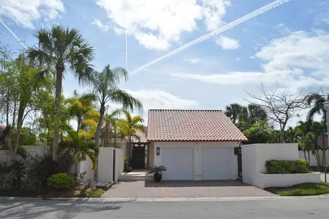 122 E Sandpiper Cir E, Jupiter, FL 33477 photo 2