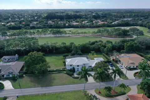 4560 Pine Tree Drive Dr, Boynton Beach, FL 33436 photo 3