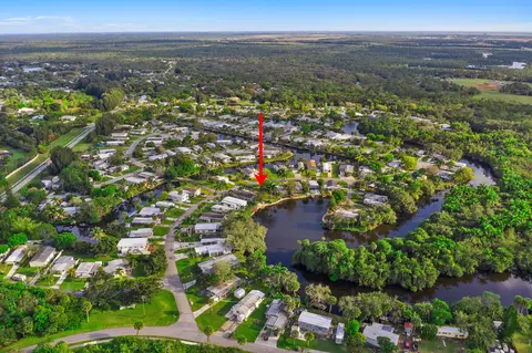 7690 SE Fork River Dr, Stuart, FL 34997 photo 9
