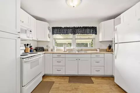 14 SE Fork Ter, Stuart, FL 34997 photo 8