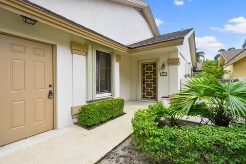 147 Cape Pointe Cir, Jupiter, FL 33477 photo 3