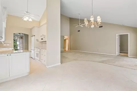 147 Cape Pointe Cir, Jupiter, FL 33477 photo 10