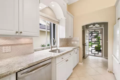 147 Cape Pointe Cir, Jupiter, FL 33477 photo 8