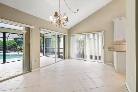 147 Cape Pointe Cir, Jupiter, FL 33477 photo 11