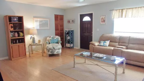 3179 SE Cypress St SE, Stuart, FL 34997 photo 9