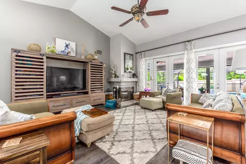4144 SE Fairway E, Stuart, FL 34997 photo 5