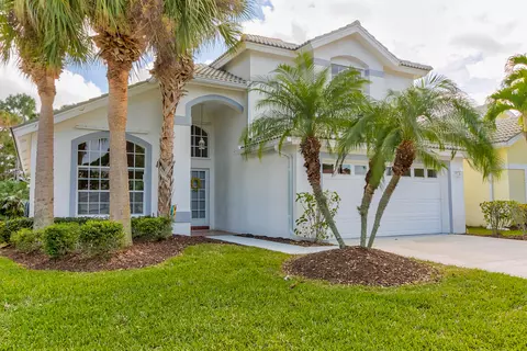 7297 SE Seagate Ln, Stuart, FL 34997 photo 1