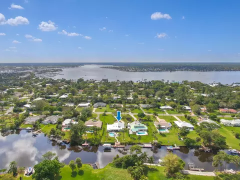 844 NW Spruce Ridge Dr, Stuart, FL 34994 photo 5