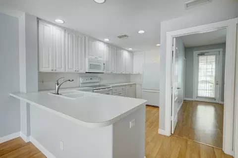 4122 Parkside Dr, Jupiter, FL 33458 photo 8