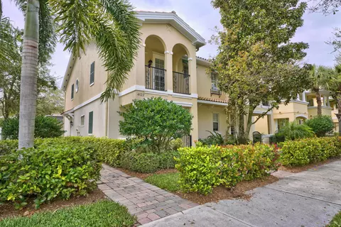 4122 Parkside Dr, Jupiter, FL 33458 photo 2