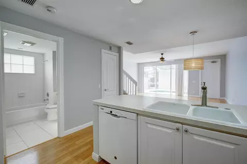 4122 Parkside Dr, Jupiter, FL 33458 photo 9