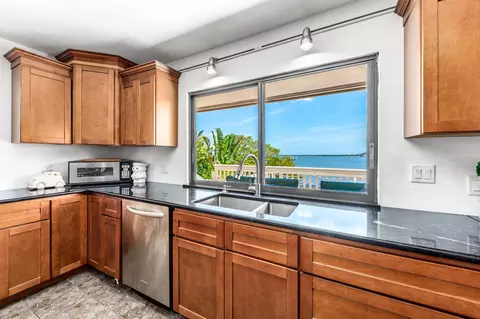6 N Sewalls Point Rd, Stuart, FL 34996 photo 16