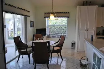 10378 Utopia Cir, Boynton Beach, FL 33437 photo 9