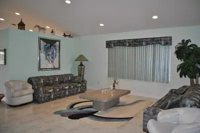 10378 Utopia Cir, Boynton Beach, FL 33437 photo 12