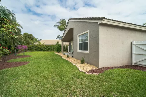 1010 SE Westminster Pl, Stuart, FL 34997 photo 24