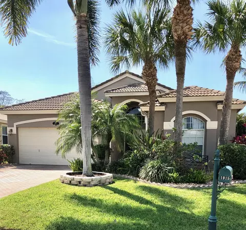 1010 SE Westminster Pl, Stuart, FL 34997 photo 2