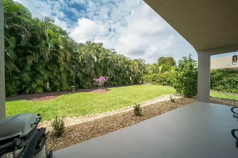 1010 SE Westminster Pl, Stuart, FL 34997 photo 22