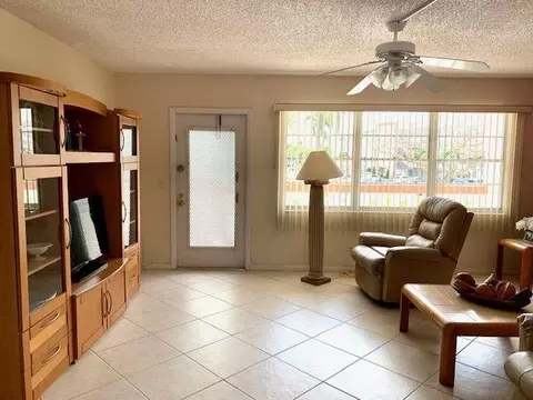 2054 Cornwall C, Boca Raton, FL 33434 photo 7