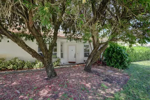 6776 SE Warwick Ln, Stuart, FL 34997 photo 3
