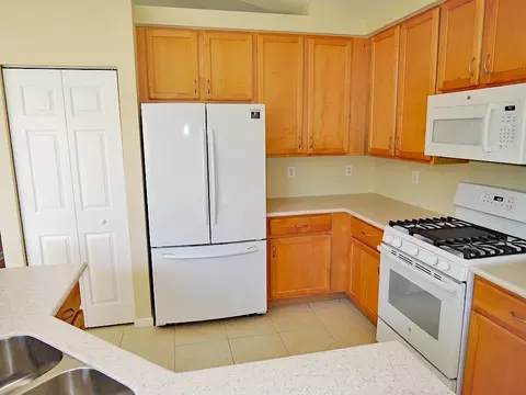 1034 SE Westminster Pl, Stuart, FL 34997 photo 10