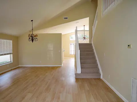 1034 SE Westminster Pl, Stuart, FL 34997 photo 4