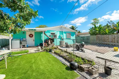 204 5th St, Jupiter, FL 33458 photo 5